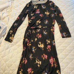 Gorgeous maternity dress